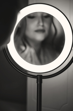 051_A7F1420BW