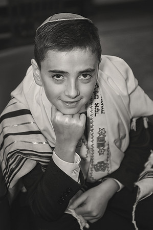 054_D4C4134BW