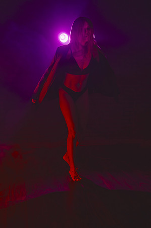 _A7F9235